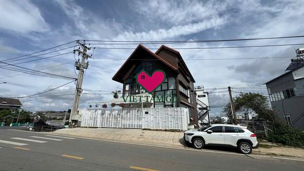 Bán đất MT đường Bạch Đằng Phường Lang Biang -Đà Lạt thuận tiện di chuyển .
