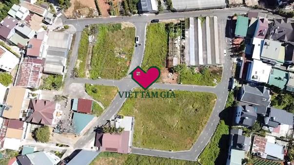 Bán đất đường Vạn Hạnh Phường Lâm Viên - Đà Lạt  thuận tiện an cư nghỉ dưỡng.