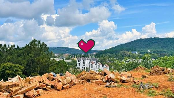 Bán đất đường Măng Lin Phường Lang Biang - Đà Lạt view thông lợi hầm