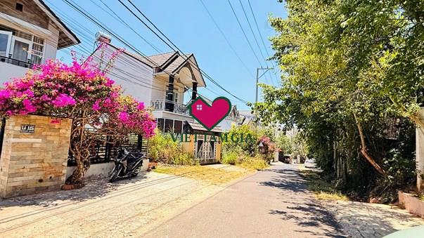 Bán đất KQH Ngô Quyền Phường Cam Ly - Đà Lạt  đông dân cư tiện di chuyển.