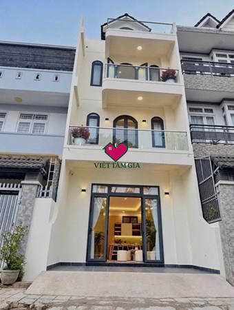 Bán Homestay  KQH Yersin Phường Lâm Viên - Đà Lạt trung tâm tiện kinh doanh di chuyển.
