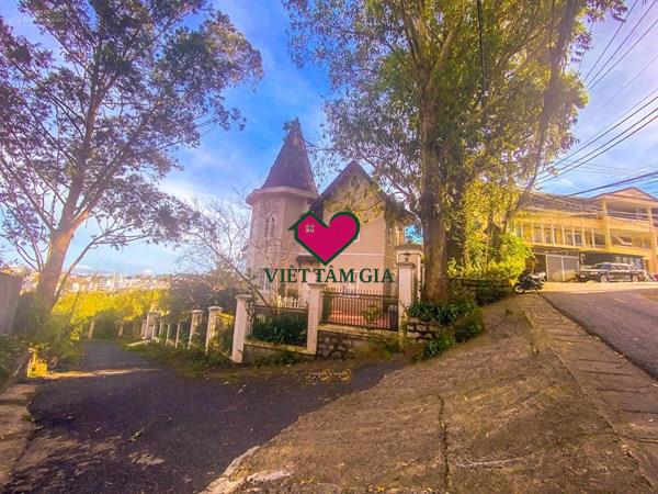 Bán đất hẻm Nguyễn Trung Trực Phường Xuân Hương - Đà Lạt view thành phố cao đẹp.