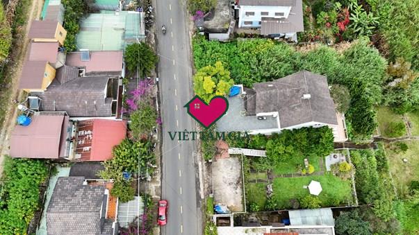 Bán đất đường Triệu Việt Vương Phường Xuân Hương - Đà Lạt thuận tiện xây khách sạn view thông đẹp