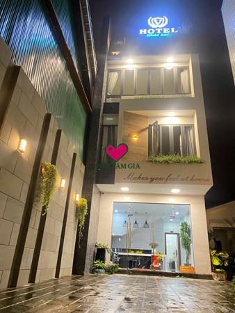 Bán khách sạn Mặt Tiền đường Hai Bà Trưng Phường Cam Ly - Đà Lạt