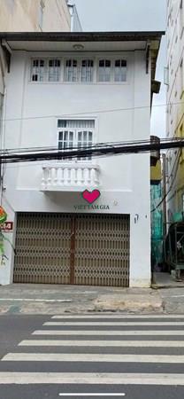 Bán nhà MT đường 3/2 Phường Xuân Hương - Đà Lạt thuận tiện kinh doanh di chuyển.