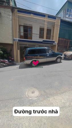 Bán nhà phố Trần Hưng Đạo Phường Xuân Hương - Đà Lạt trung tâm tiện di chuyển.