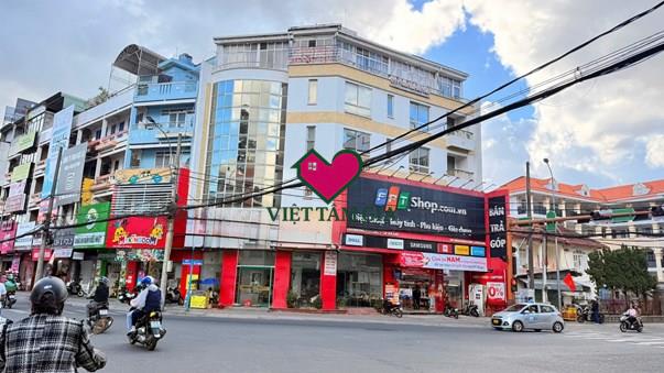 Bán khách sạn trung tâm đường 3/2 Phường Cam Ly - Đà lạt thuận tiện kinh doanh nhiều ngành nghề.